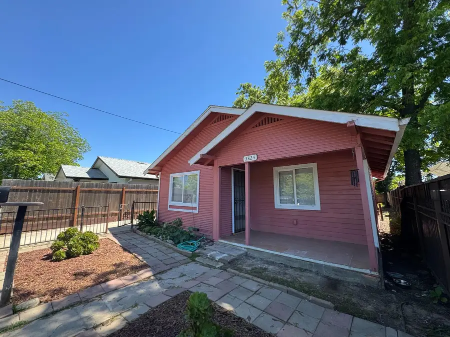 3824 14th Avenue, Sacramento, CA 95820 - #3