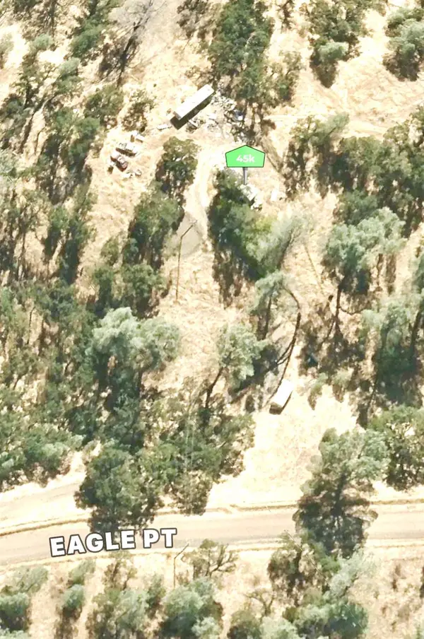 7255 Eagle Pt, Corning, CA 96021