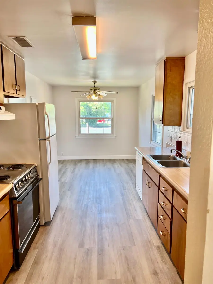 5204 Marconi Avenue, Carmichael, CA 95608 - #2