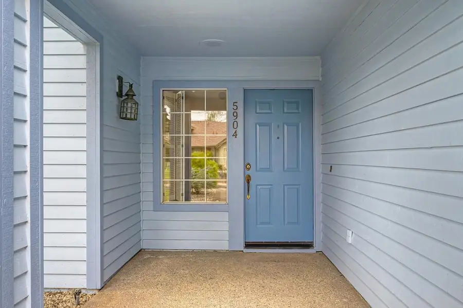 5904 Bar Harbour Court, Elk Grove, CA 95758 - #2