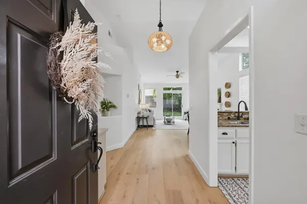 118 Farham, Folsom, CA 95630