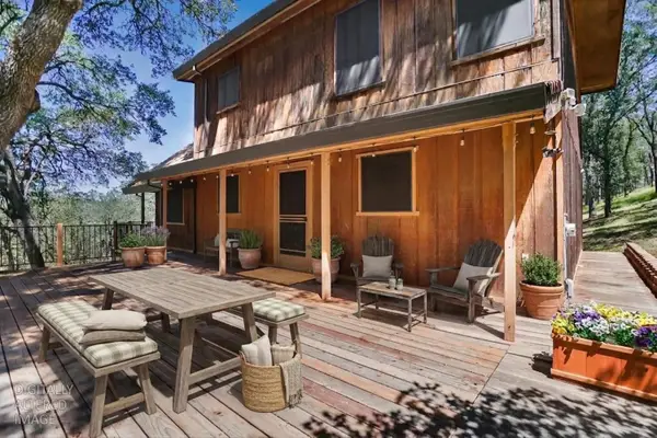4927 Treosti Place, Valley Springs, CA 95252