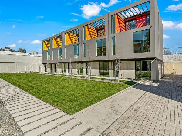 2431 Binnen Lane, Sacramento, CA 95818