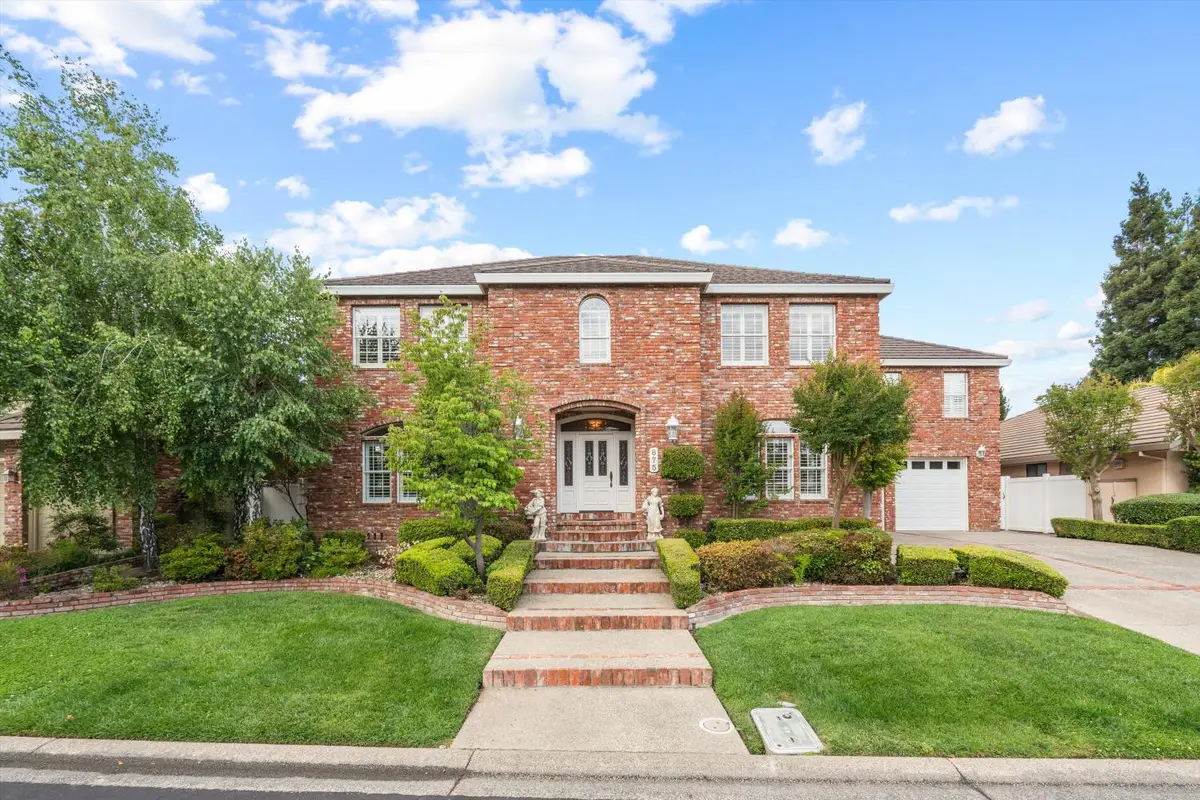 875 Shore Breeze Drive, Sacramento, CA 95831 - #1