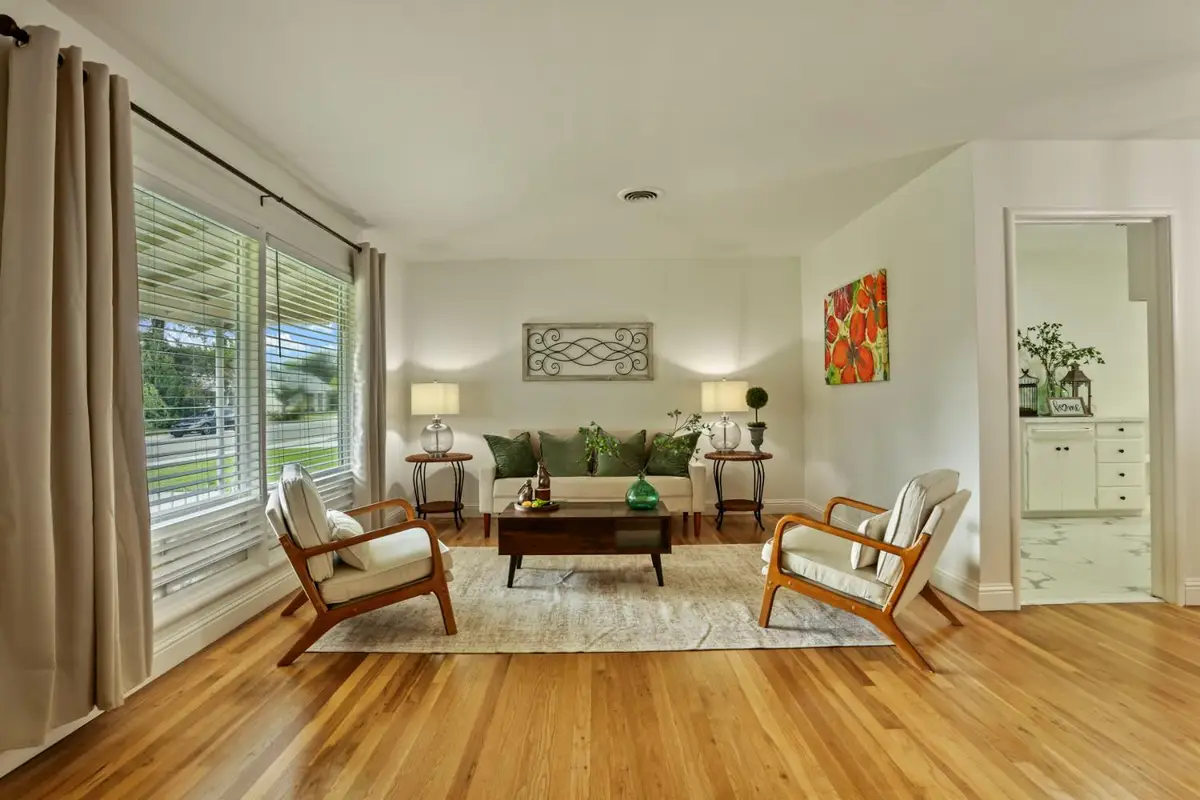 32 E Mckenzie Avenue, Stockton, CA 95204 - #1