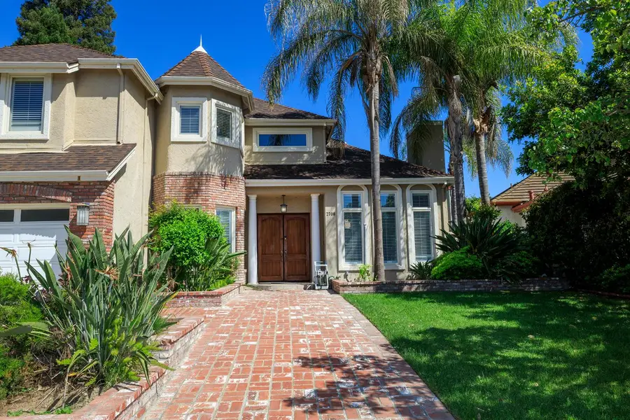 2708 Lake Front Court, Modesto, CA 95355 - #2