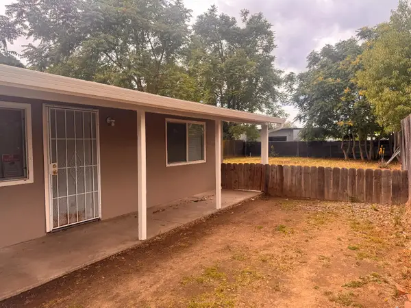 907 Empire Avenue, Modesto, CA 95354