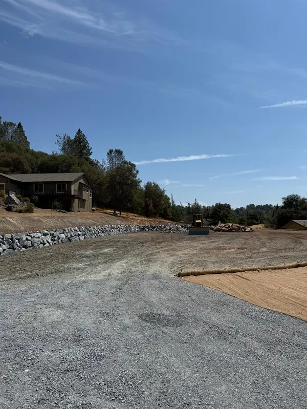 1470 American River Trail, Cool, CA 95614