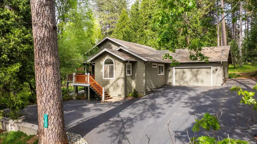 12609 Oak Circle, Grass Valley, CA 95945 - #2