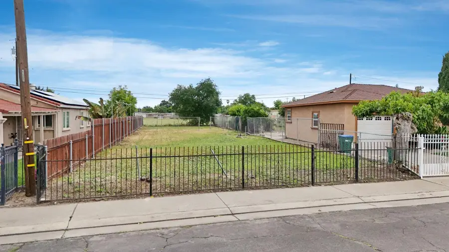 3228 Anne Street, Stockton, CA 95206 - #2