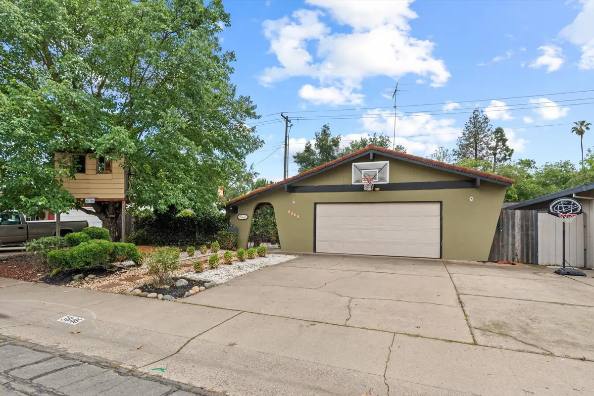 3846 Breuner Avenue, Sacramento, CA 95819 - #1