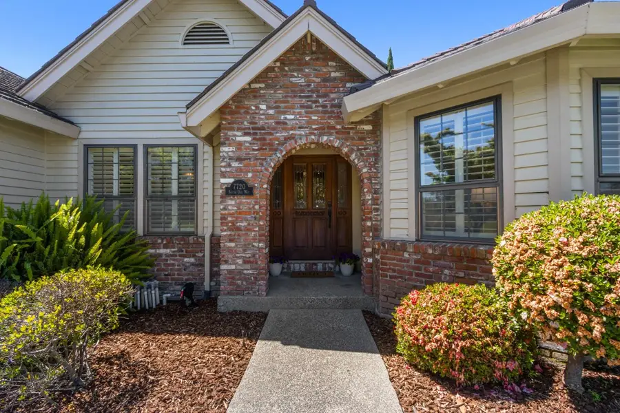 7720 S Oak Way, Sacramento, CA 95831 - #3