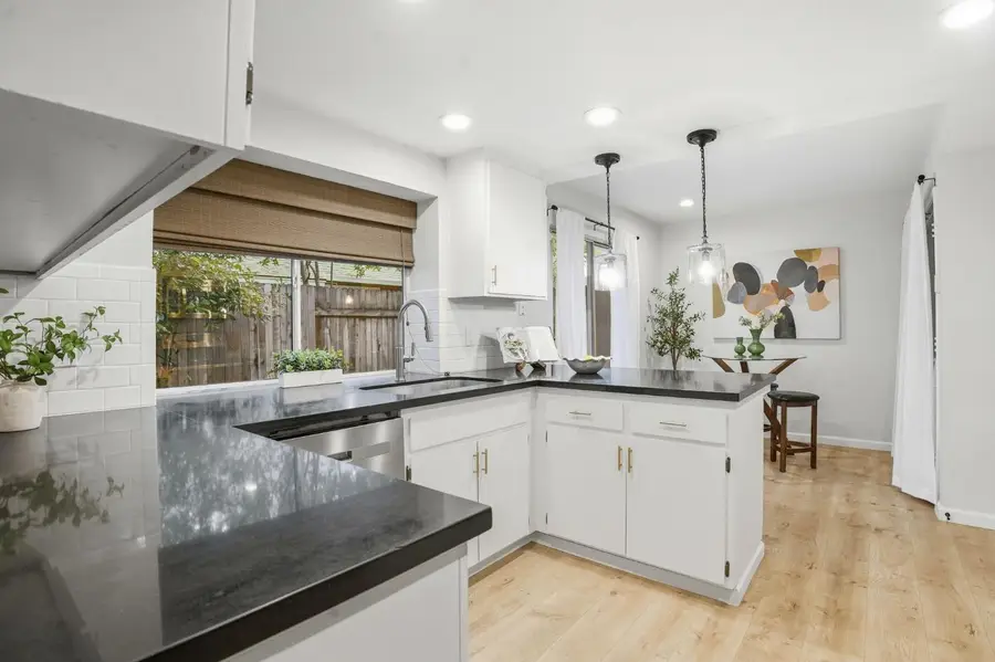 8 Coyle Creek Circle, Fair Oaks, CA 95628 - #3