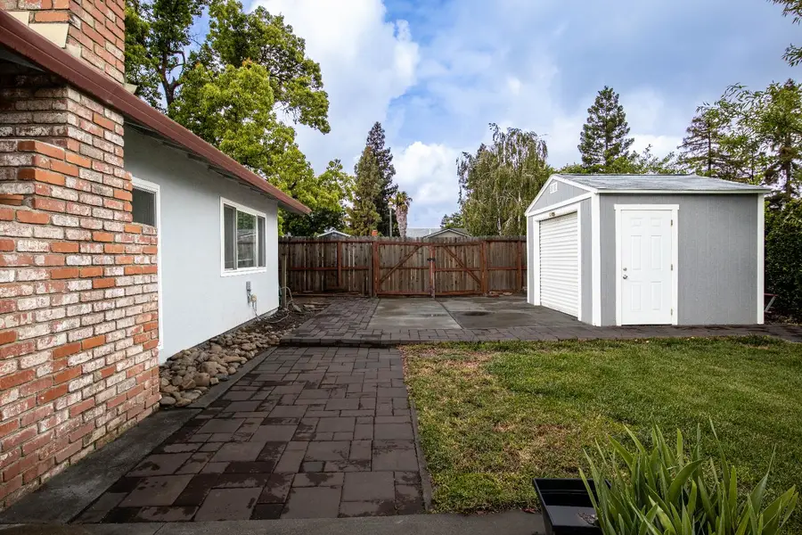 743 Range Court, Manteca, CA 95336 - #3
