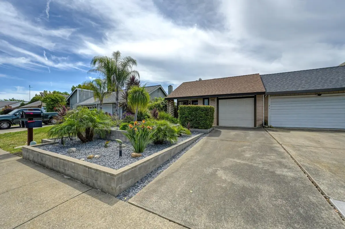 10712 Sterling Wood Way, Rancho Cordova, CA 95670 - #1