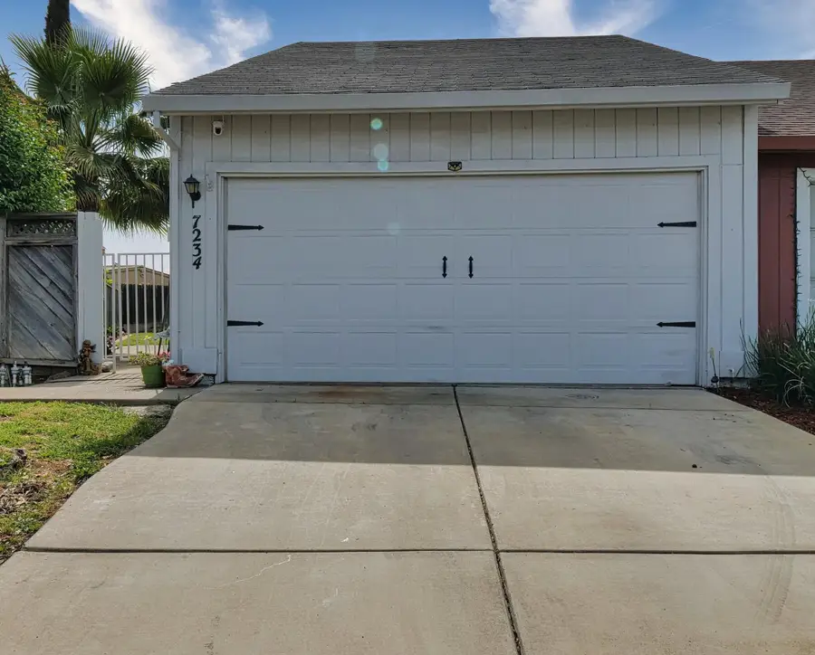 7234 Willow Wind Court, Sacramento, CA 95828 - #3