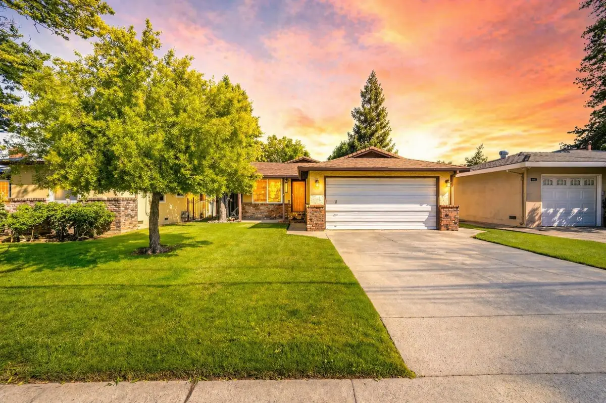 6411 18th Avenue, Sacramento, CA 95820 - #1