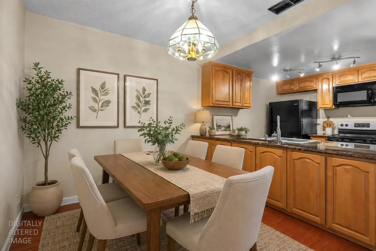 213 Roundtree Court, Sacramento, CA 95831 - #1