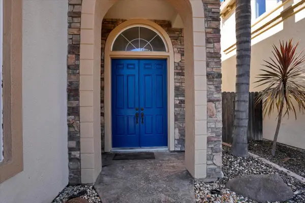 3837 Banyan Tree Drive, Modesto, CA 95355