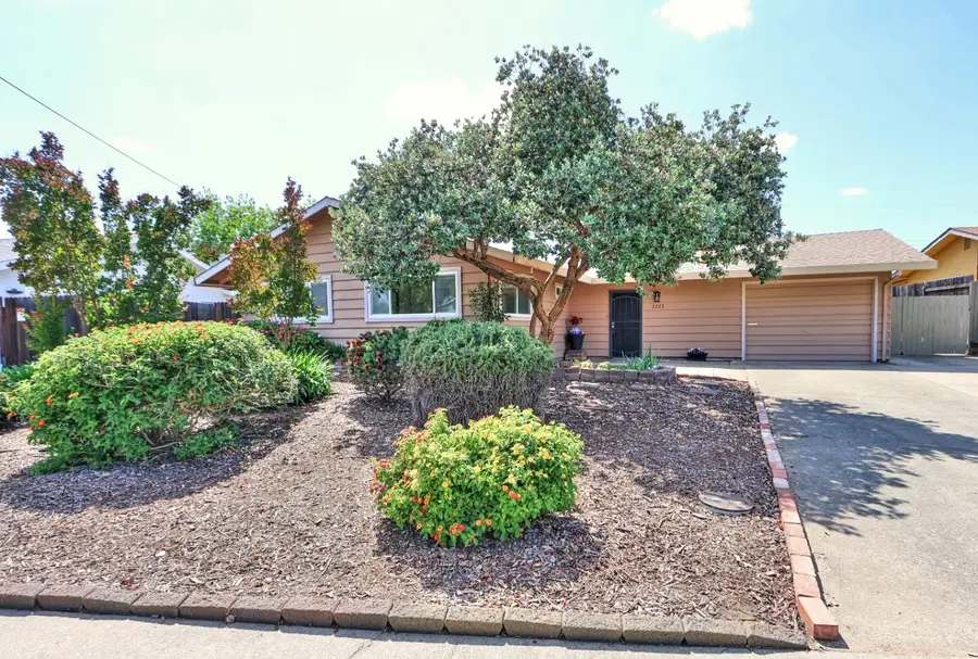 7223 Carriage Drive, Citrus Heights, CA 95621 - #2