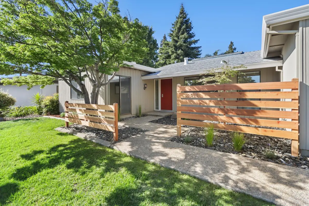 8813 Williamson Drive, Elk Grove, CA 95624 - #1