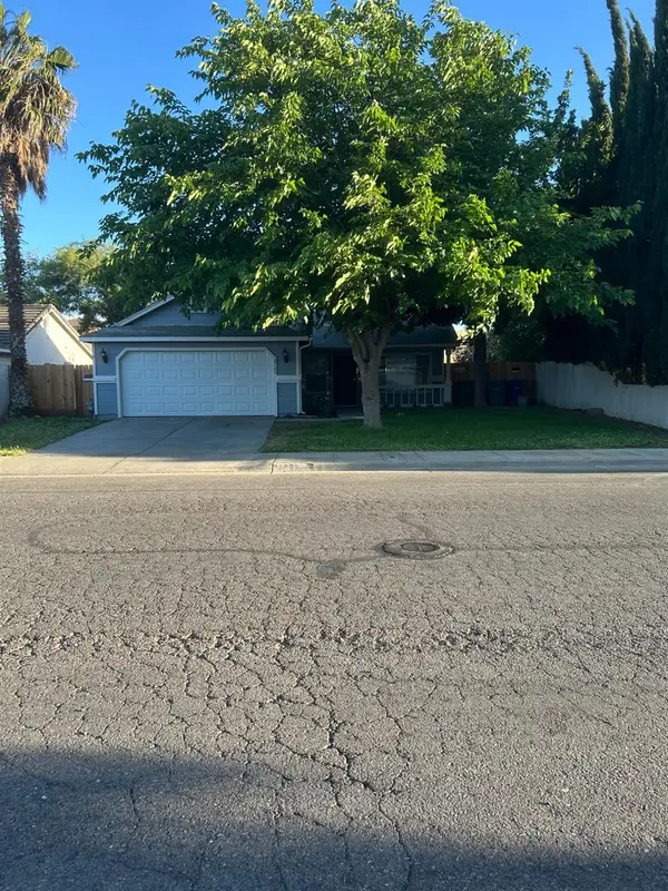 2123 Canal Farm Lane, Los Banos, CA 93635