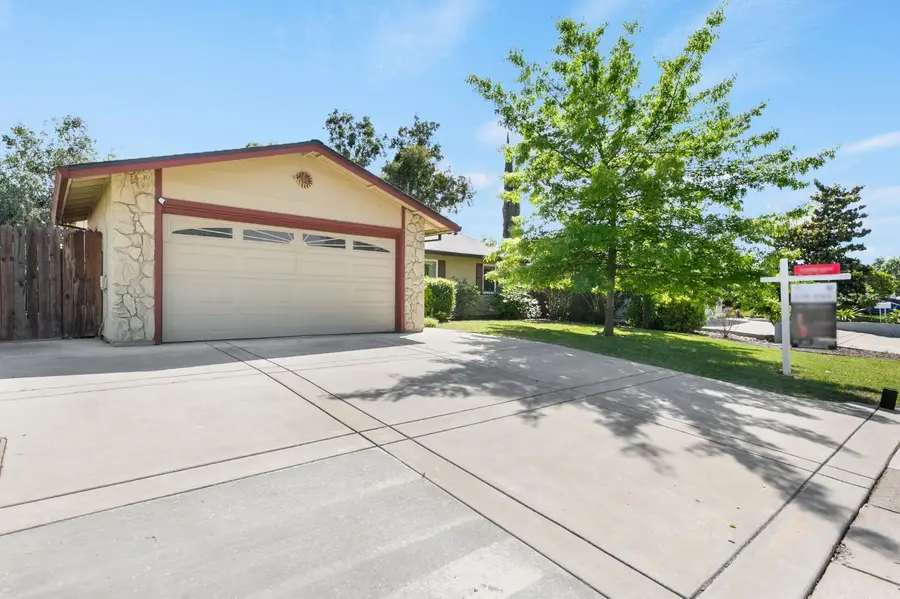 9220 Castlebar Way, Sacramento, CA 95826 - #3