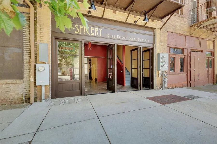 228 1st Street, Marysville, CA 95901 - #2