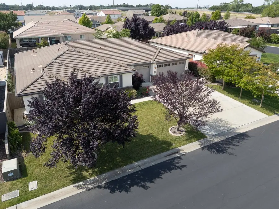 2042 Danforth Way, Plumas Lake, CA 95961 - #3