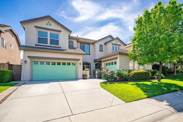 1609 Testarossa Way, Roseville, CA 95747