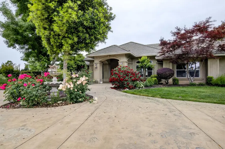 735 N Fine Road, Linden, CA 95236 - #3