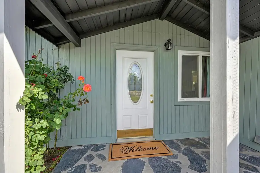 6201 Coyle Avenue, Carmichael, CA 95608 - #2