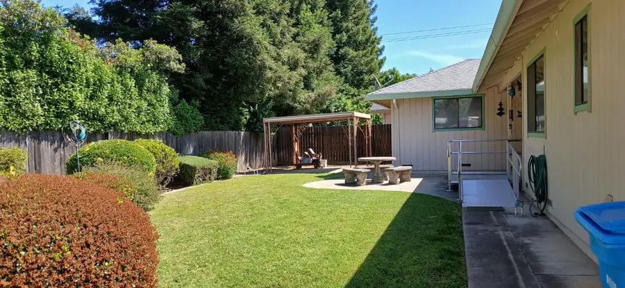 831 Homewood Drive, Yuba City, CA 95991 - #2