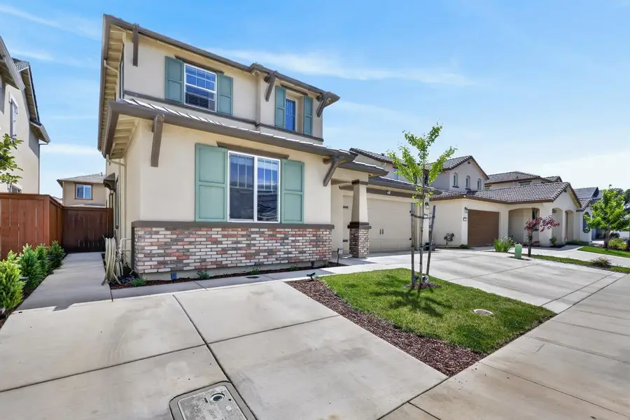 5089 Marshmallow Drive, Roseville, CA 95747 - #3