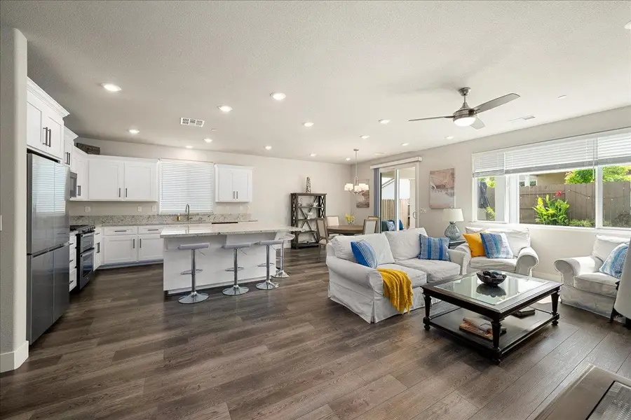 637 Buffalo Trail Court, Rocklin, CA 95765 - #2