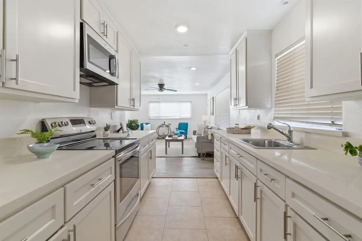 143 W Beverly Place, Tracy, CA 95376 - #1