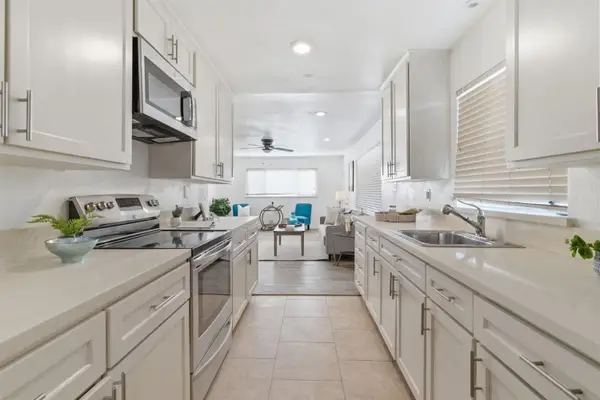 143 W Beverly Place, Tracy, CA 95376