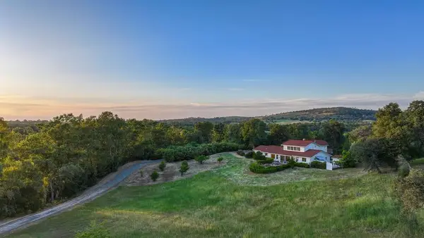 2495 Meadow Creek Rd, Lincoln, CA 95648