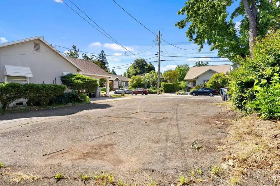 2143 Perkins Way, Sacramento, CA 95818 - #3