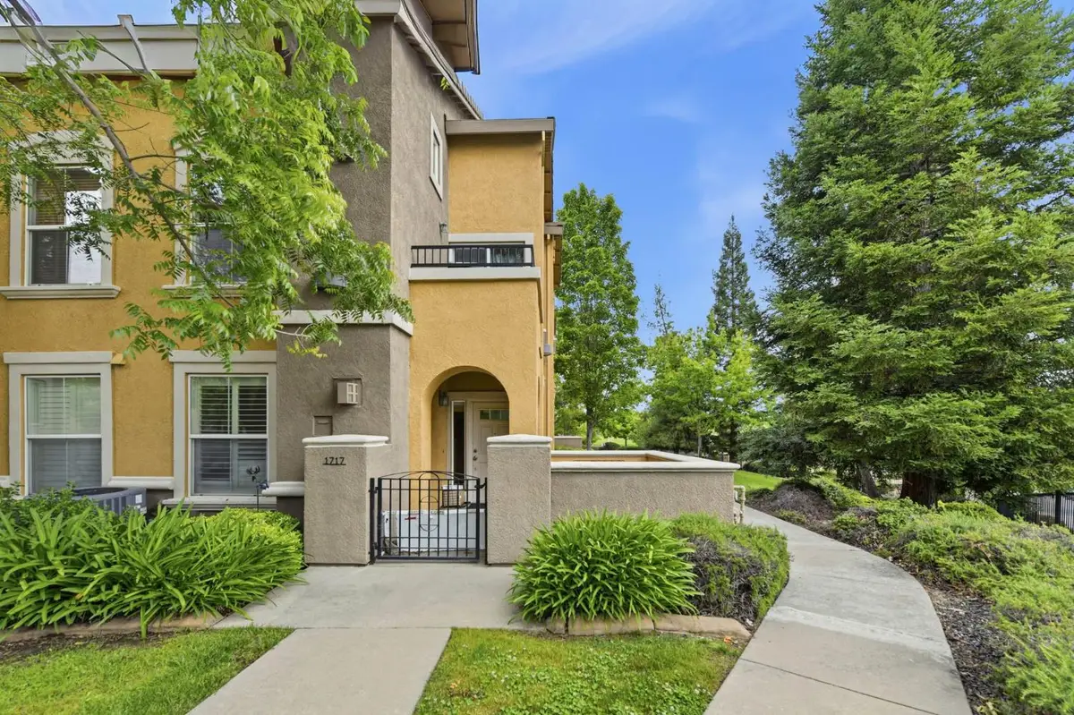 1717 Vessona Circle #1717, Folsom, CA 95630 - #1