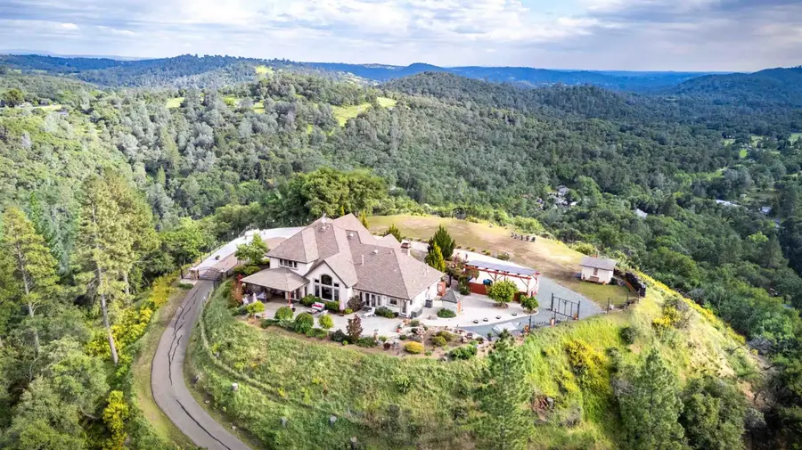 5390 Lost Creek Road, Shingle Springs, CA 95682 - #2