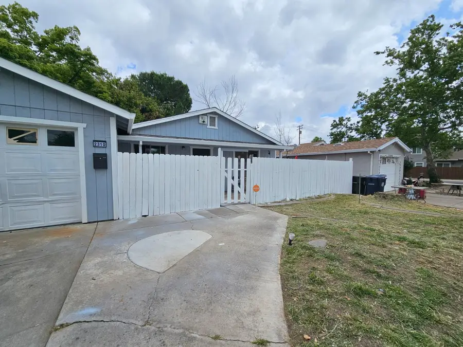 2310 Fairfield Street, Sacramento, CA 95815 - #2