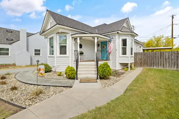 124 W Florinda Street, Hanford, CA 93230