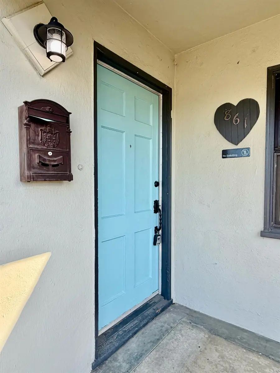 861 Fir Avenue, Atwater, CA 95301 - #3