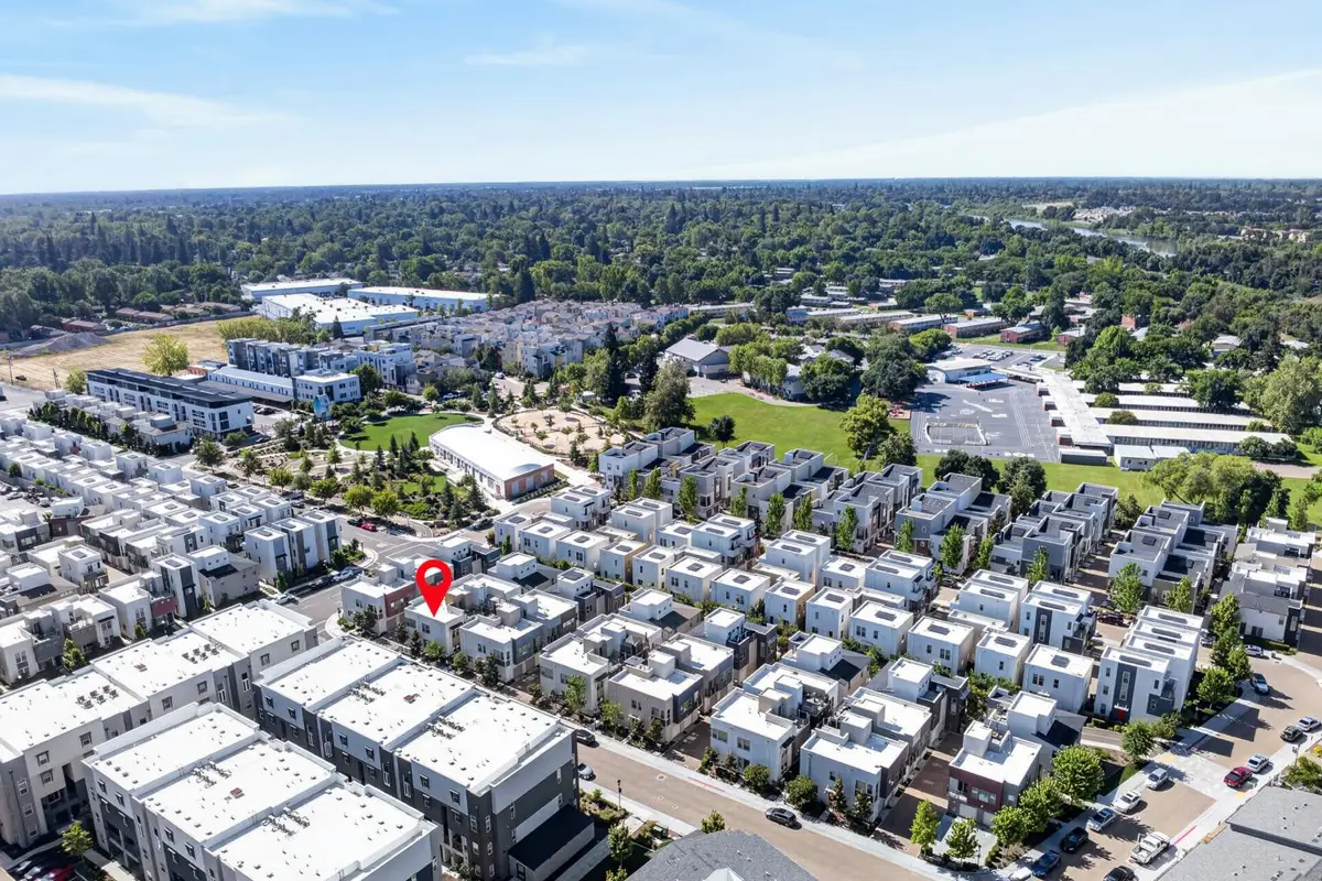 272 Box Lane, Sacramento, CA 95818 - #1