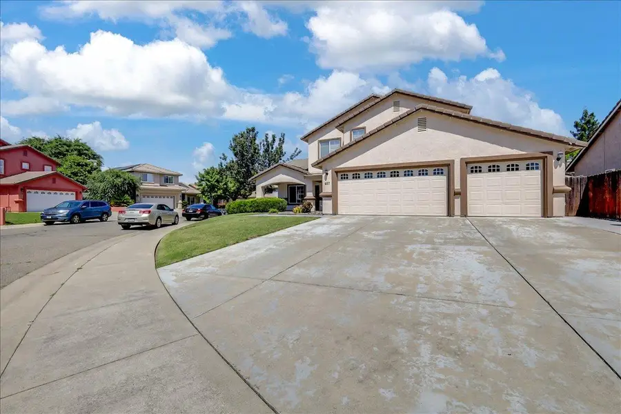 407 Whiterock Drive, Yuba City, CA 95991 - #2