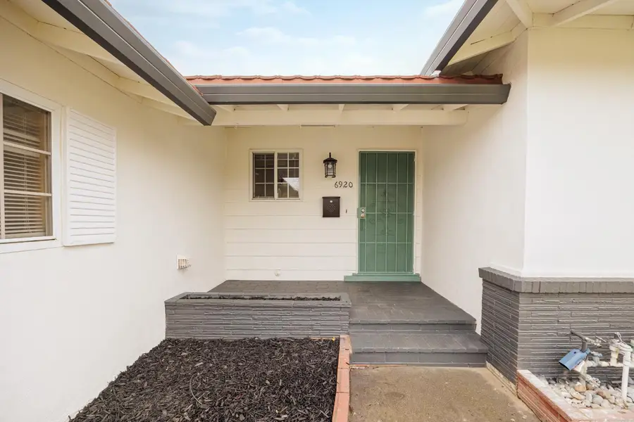 6920 Maita Circle, Sacramento, CA 95820 - #3