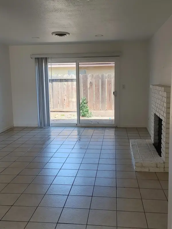 2502 Rose Avenue, Modesto, CA 95355