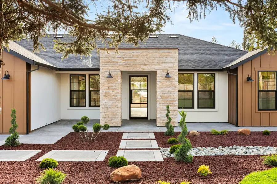 6907 Linry Lane, Paradise, CA 95969 - #2