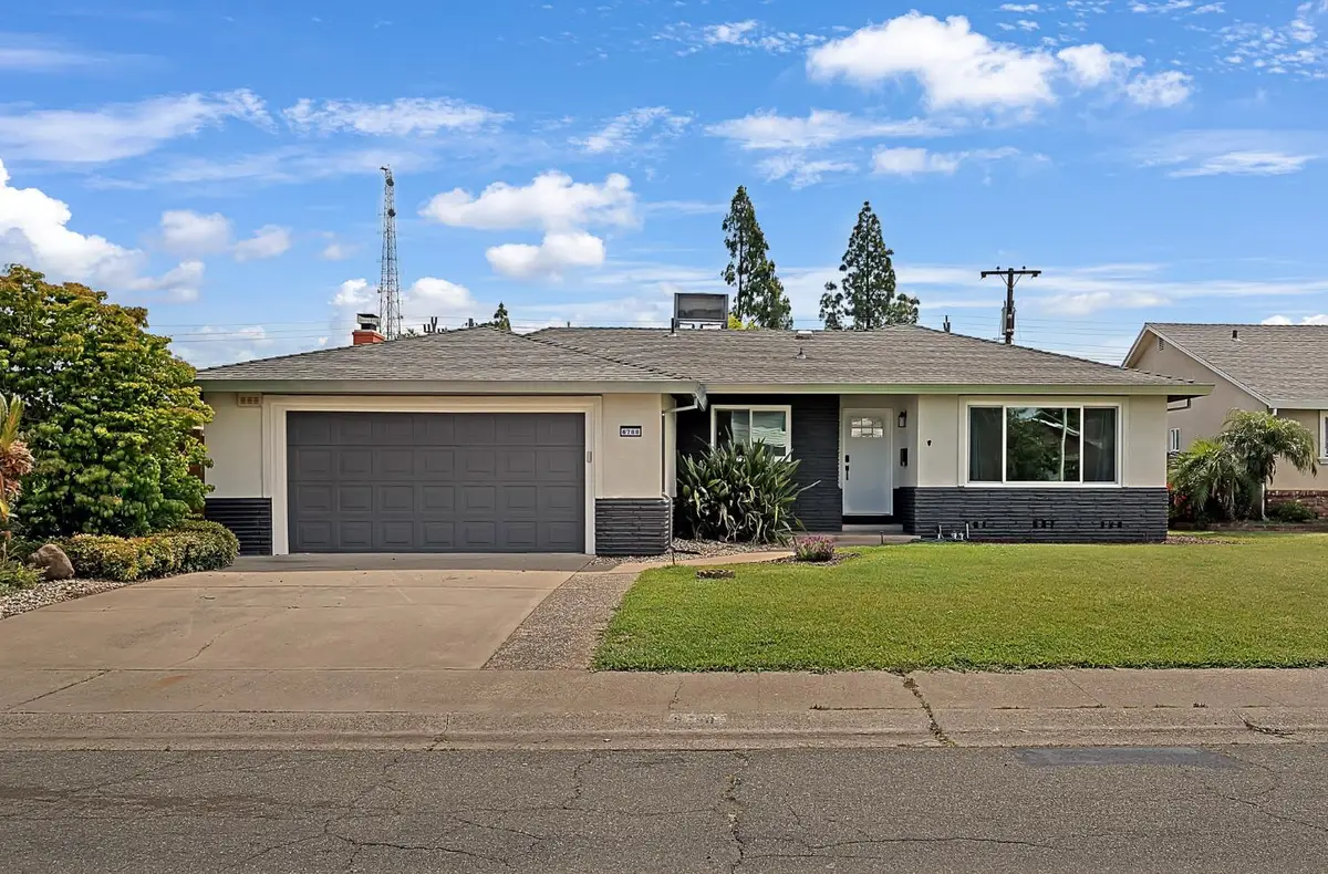 6788 9th Avenue, Sacramento, CA 95820 - #1